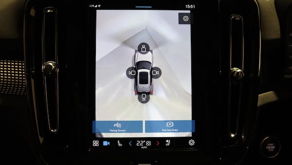 Used Volvo XC40 2025 for sale - 76214328: Photo 17