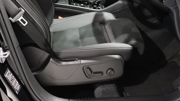 Used Volvo XC40 2025 for sale - 76214328: Photo 28