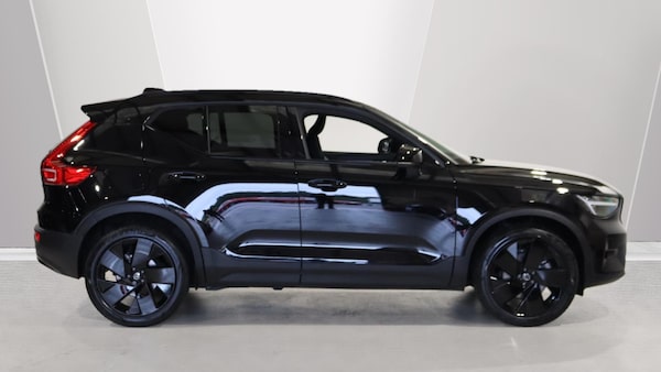 Used Volvo XC40 2025 for sale - 76214328: Photo 3