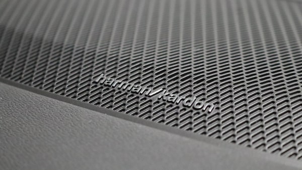 Used Volvo XC40 2025 for sale - 76270130: Photo 23