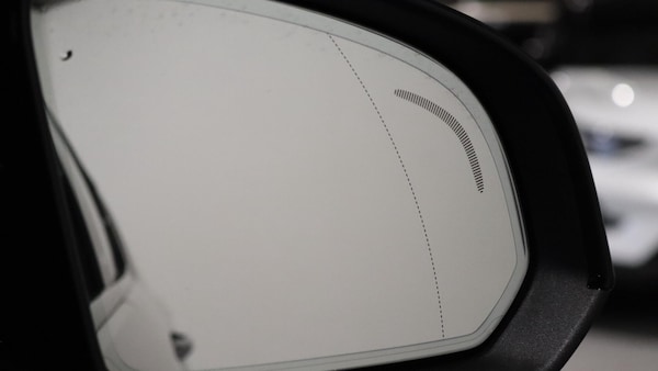 Used Volvo XC40 2025 for sale - 76270130: Photo 30