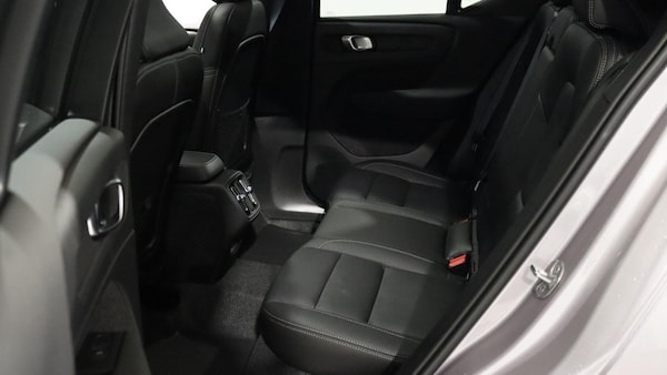 Used Volvo XC40 2025 for sale - 76270130: Photo 31