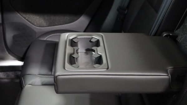 Used Volvo XC40 2025 for sale - 76270130: Photo 32