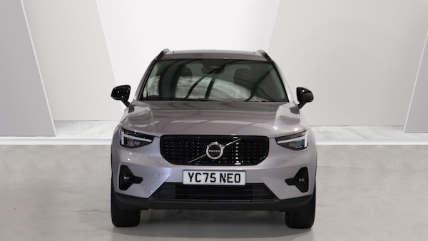 Used Volvo XC40 2025 for sale - 76270130: Photo 8