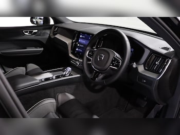 Used Volvo XC60 2025 for sale - 75964542: Photo