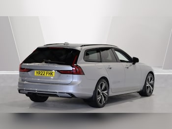Used Volvo V90 2022 for sale - 76072242: Photo
