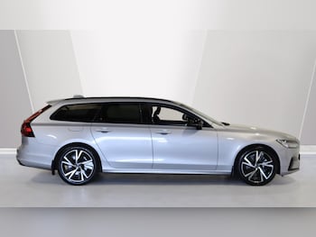 Used Volvo V90 2022 for sale - 76072242: Photo