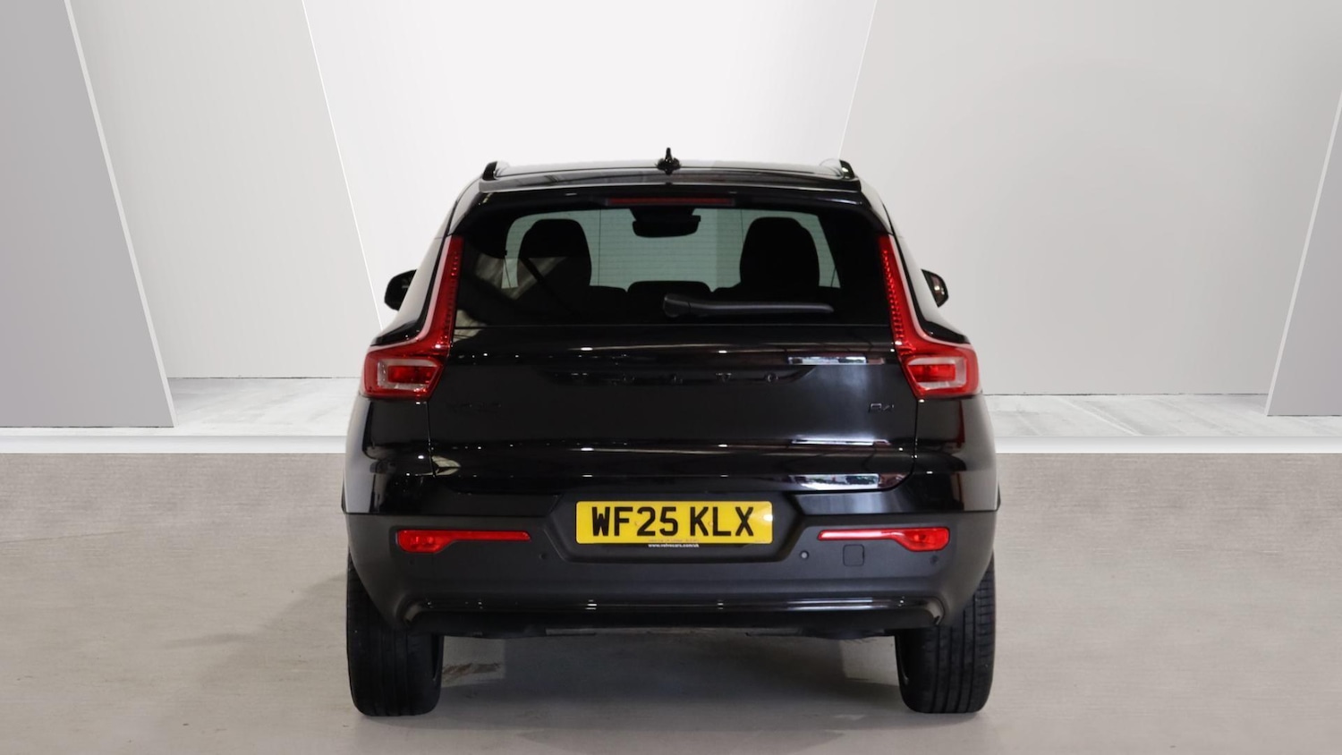 Used Volvo XC40 2025 for sale - 75991054: Photo 7
