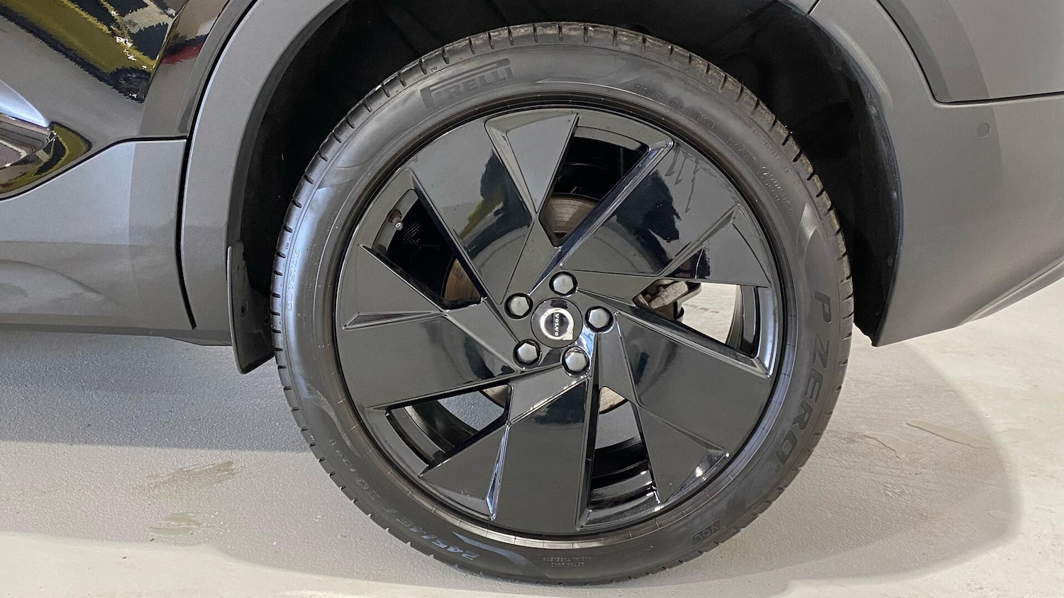 Used Volvo XC40 2025 for sale - 75991054: Photo 9