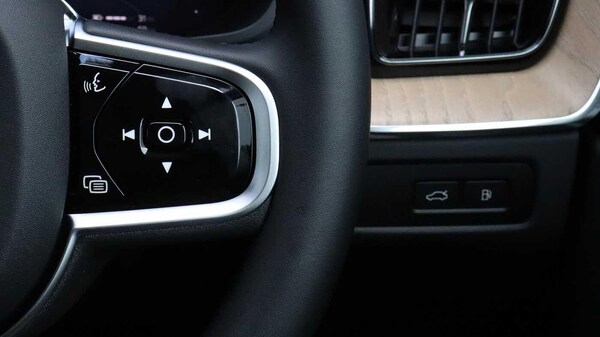 Used Volvo XC60 2025 for sale - 75552805: Photo 24