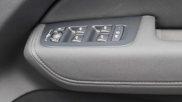 Used Volvo XC60 2025 for sale - 75552805: Photo 26