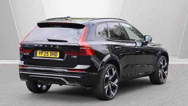 Used Volvo XC60 2025 for sale - 75552805: Photo 2