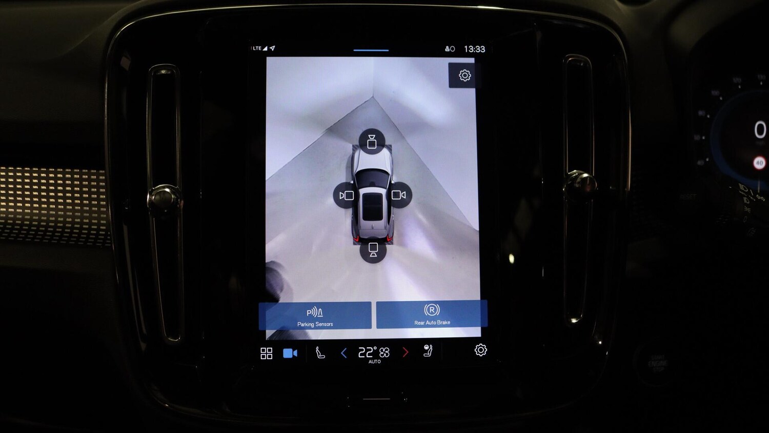 Used Volvo XC40 2025 for sale - 75782167: Photo 17