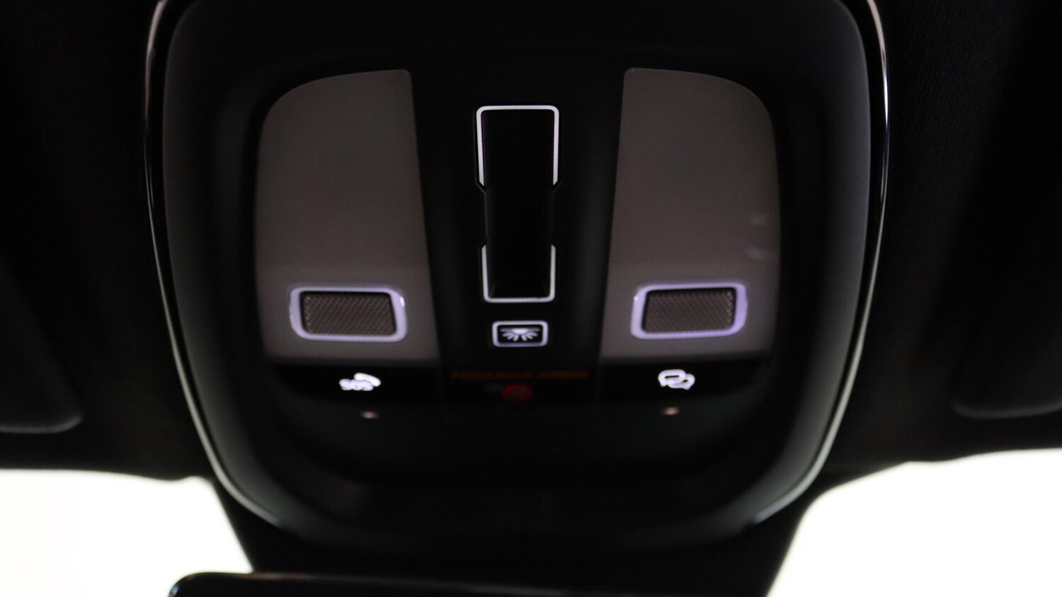 Used Volvo XC40 2025 for sale - 75782167: Photo 26