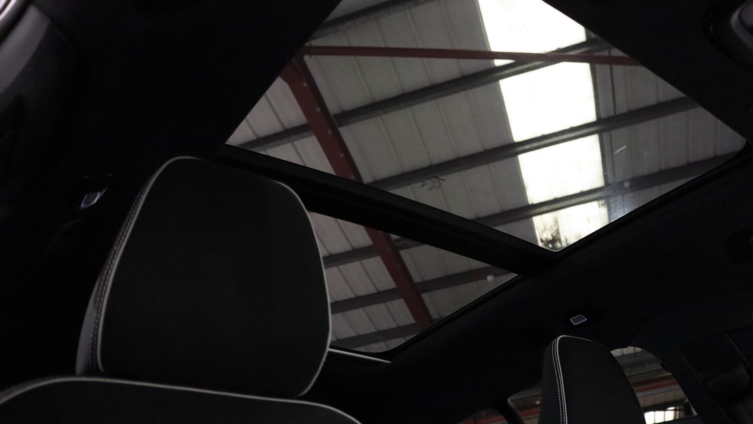 Used Volvo XC40 2025 for sale - 75782167: Photo 29