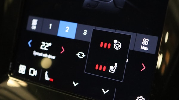Used Volvo XC40 2025 for sale - 76166898: Photo 39