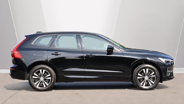 Used Volvo XC60 2023 for sale - 75478058: Photo 3