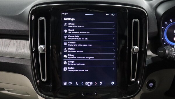 Used Volvo XC40 2023 for sale - 76167236: Photo 40