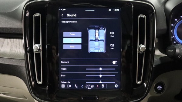 Used Volvo XC40 2023 for sale - 76167236: Photo 42