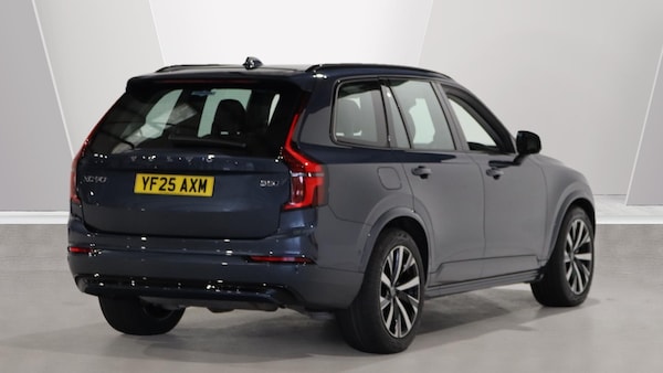 Used Volvo XC90 2025 for sale - 76306937: Photo 2