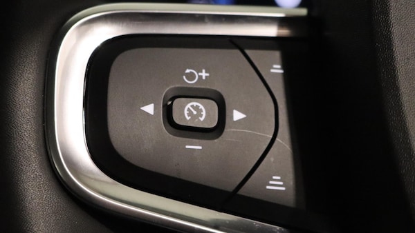 Used Volvo XC40 2023 for sale - 76269922: Photo 19