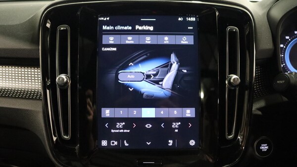 Used Volvo XC40 2023 for sale - 76269922: Photo 38