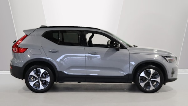 Used Volvo XC40 2023 for sale - 76269922: Photo 3