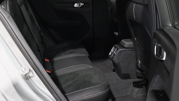 Used Volvo XC40 2023 for sale - 76269922: Photo 6