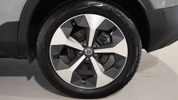 Used Volvo XC40 2023 for sale - 76269922: Photo 9