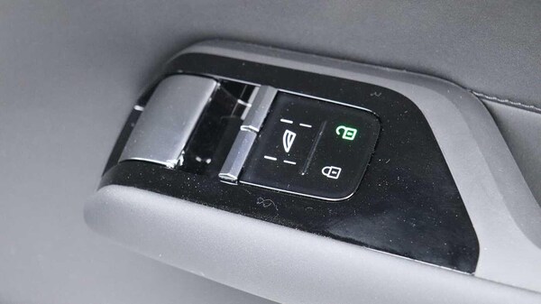 Used Volvo EX90 2024 for sale - 76166765: Photo 31