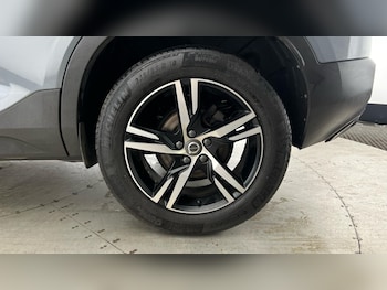 Used Volvo XC40 2021 for sale - 75949627: Photo