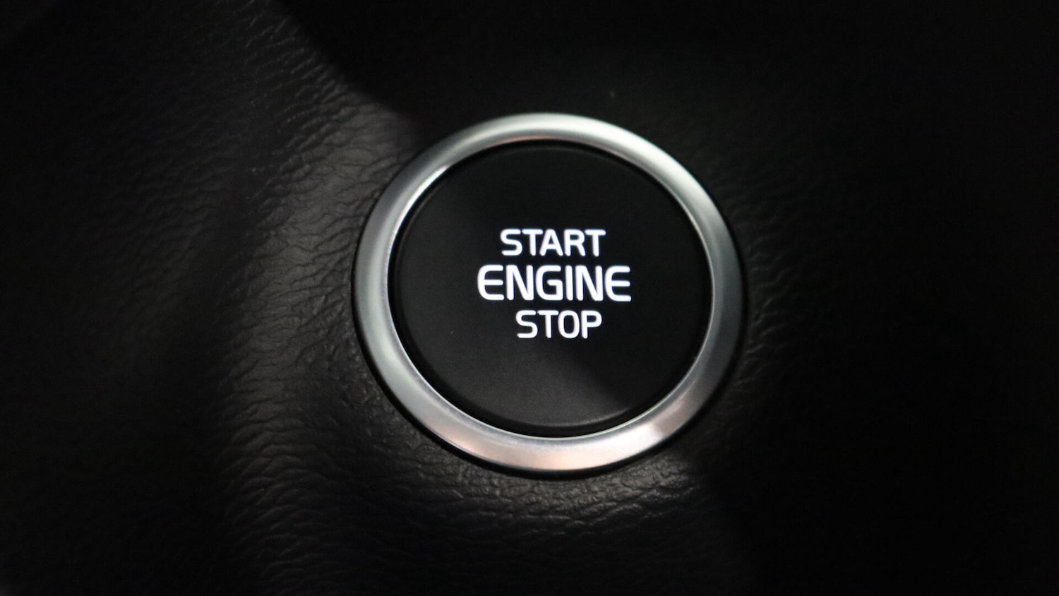 Used Volvo XC40 2022 for sale - 76072914: Photo 25