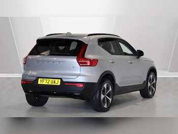 Used Volvo XC40 2022 for sale - 76072914: Photo 2