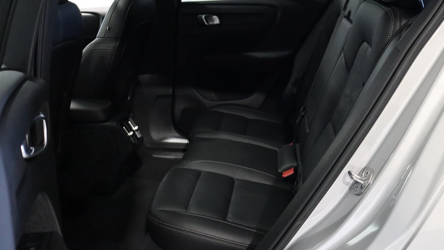 Used Volvo XC40 2022 for sale - 76072914: Photo 31