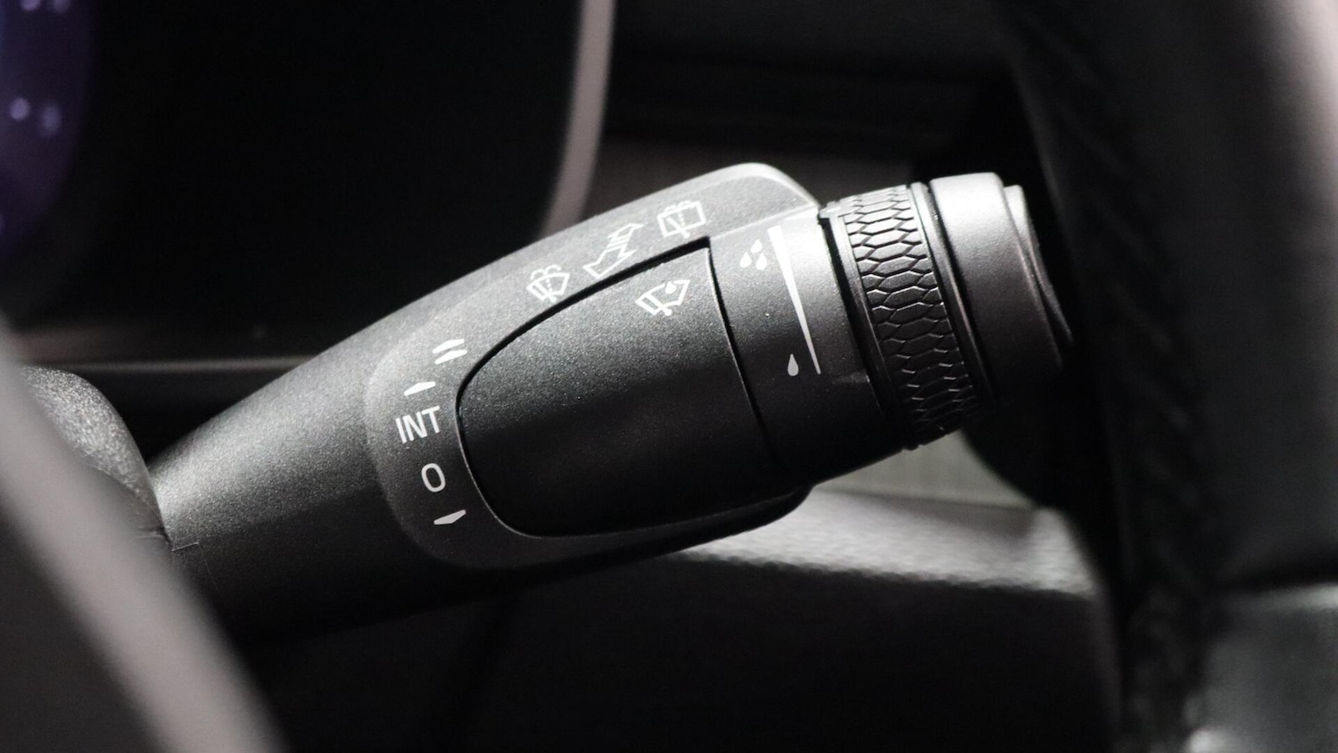 Used Volvo XC40 2025 for sale - 76122158: Photo 21