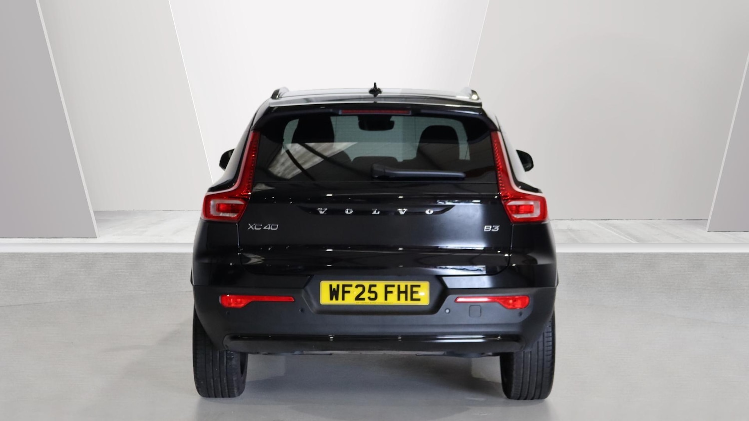 Used Volvo XC40 2025 for sale - 76122158: Photo 7