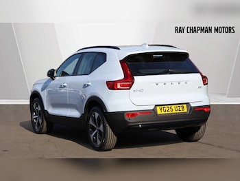 Used Volvo XC40 2025 for sale - 75552111: Photo