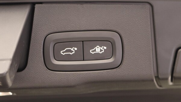 Used Volvo XC60 2024 for sale - 75224292: Photo 33