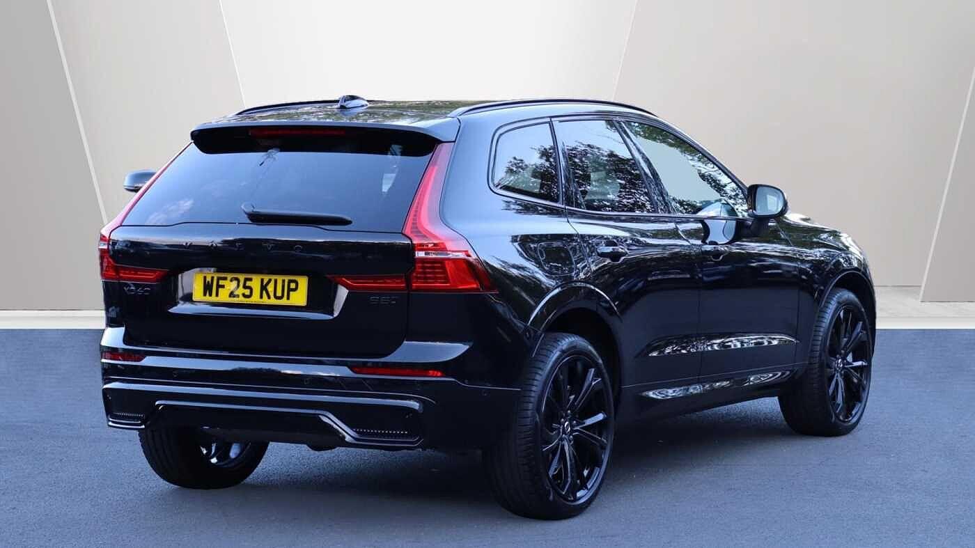 Used Volvo XC60 2025 for sale - 76026720: Photo 2