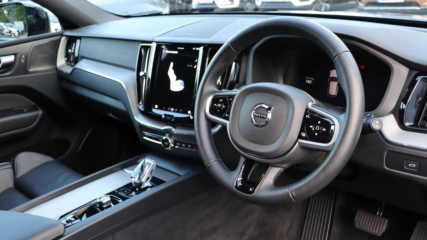 Used Volvo XC60 2025 for sale - 76026720: Photo 5