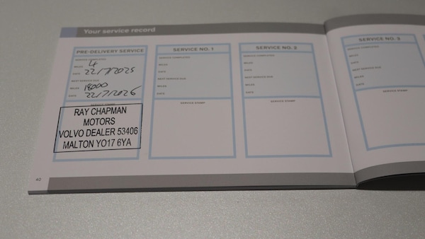 Used Volvo XC40 2025 for sale - 76250930: Photo 14