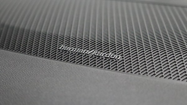 Used Volvo XC40 2025 for sale - 76250930: Photo 23