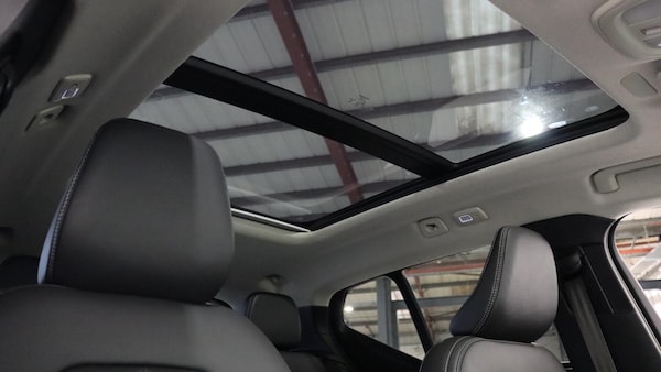 Used Volvo XC40 2025 for sale - 76250930: Photo 29