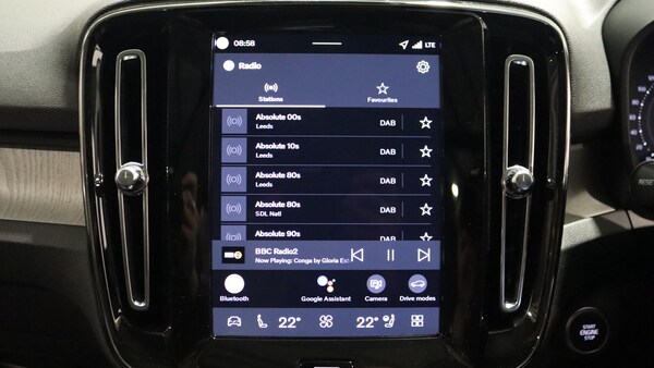 Used Volvo XC40 2025 for sale - 76250930: Photo 37