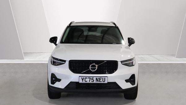 Used Volvo XC40 2025 for sale - 76250930: Photo 8