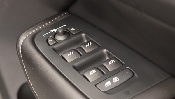 Used Volvo XC60 2024 for sale - 75311633: Photo 22