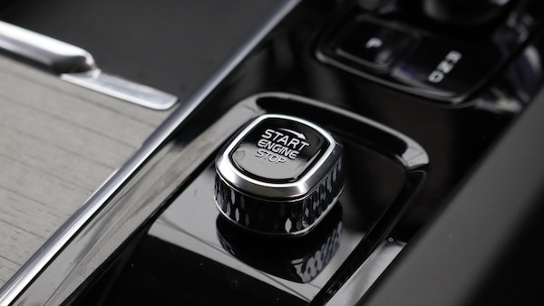 Used Volvo XC60 2024 for sale - 75311633: Photo 25