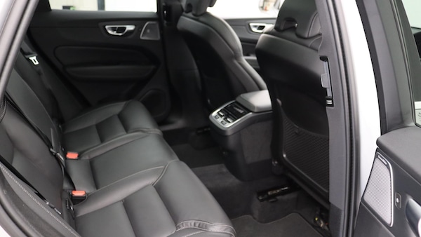 Used Volvo XC60 2024 for sale - 75311633: Photo 6