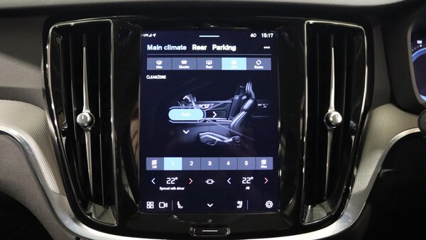Used Volvo V60 2022 for sale - 76295424: Photo 35