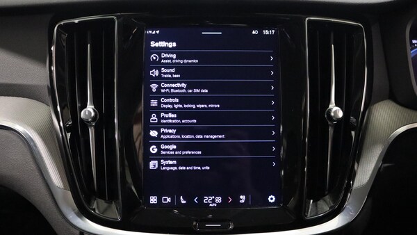 Used Volvo V60 2022 for sale - 76295424: Photo 37